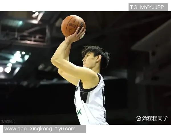 曾凡博加时被换下场无缘关键时刻令人心痛机会难得令人惋惜